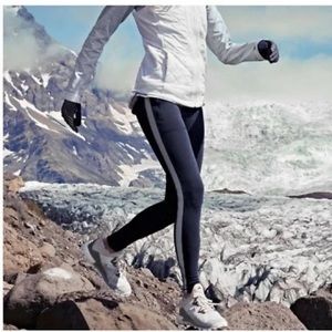 Athleta Tall Street to Summit Fleece Leggings Reflective Stripe size Medium Tall